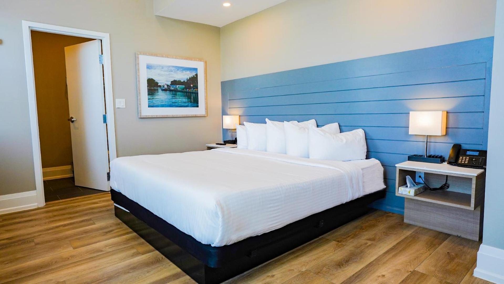 Colonial Hotel & Suites Grand Bend Exteriör bild